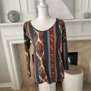 Women’s size small.